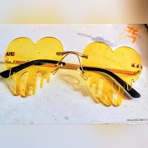 Heart-Shaped Drip Sunglasses